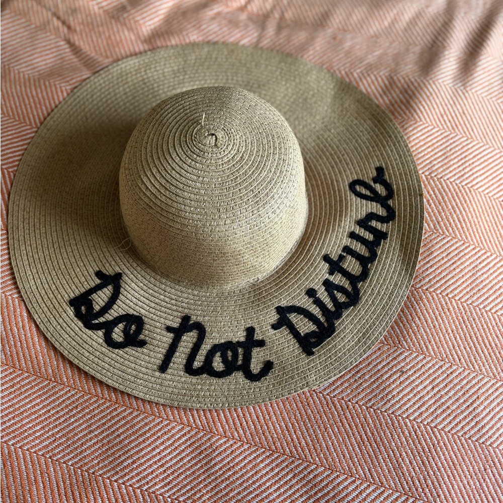 Do Not Disturb Straw Hat O/S